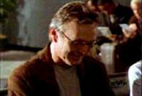 giles attend son avion en s6