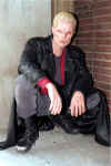 jm_vampcorner.jpg (78064 byte)