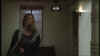 screens_s4_ep10_373.jpg (42555 byte)