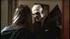 screens_s4_ep10_378.jpg (47053 byte)