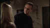 screens_s4_ep11_065.jpg (47160 byte)