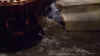 screens_s5_ep01_463.jpg (48564 byte)