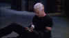 screens_s5_ep07_440.jpg (47527 byte)
