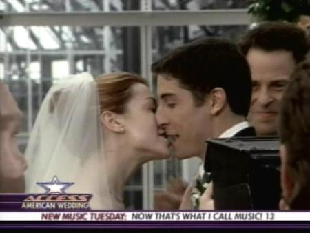 AH277 acceshollywood 01-M