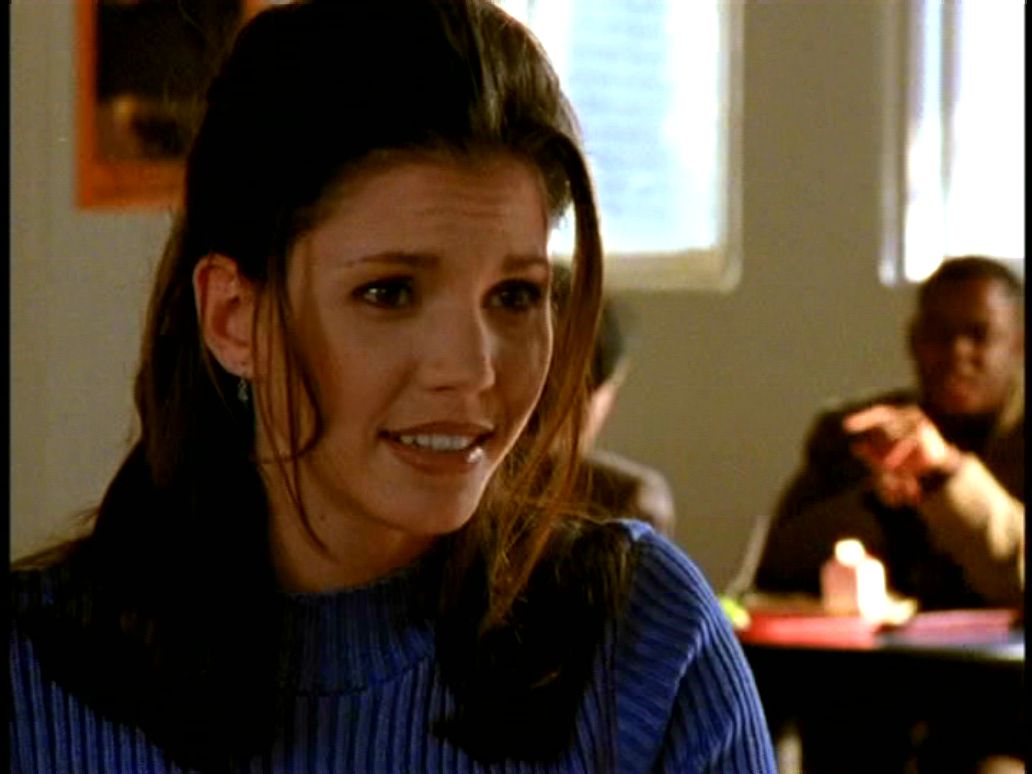 b s1 Cordelia b1x05 sc 03-M