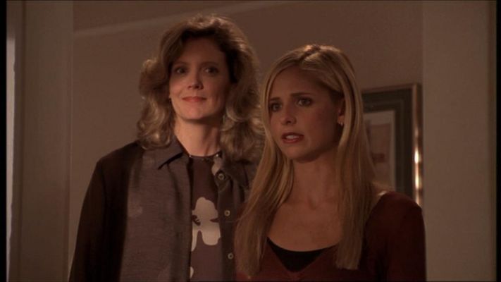 s4 buffy-joyce b4x01 01-L
