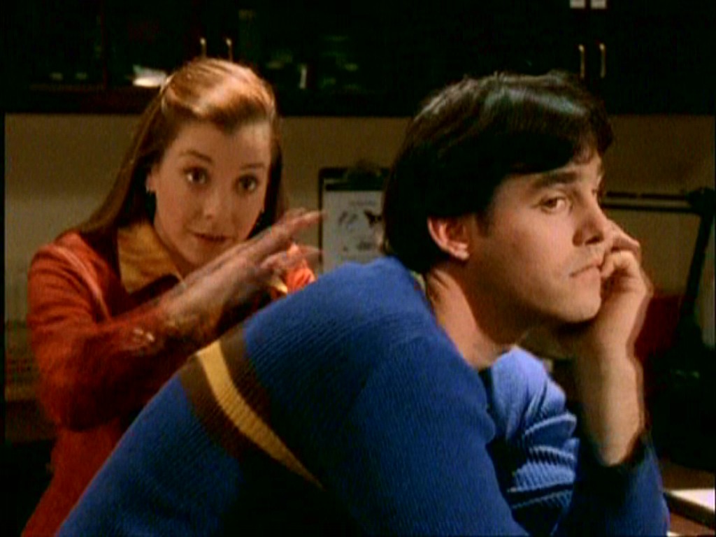 s1 xander-willow b1x04 sc 01-M